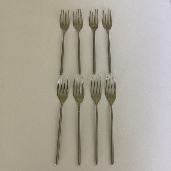 Guy Degrenne Flatware Set of 8 Forks - Picture 1 of 11